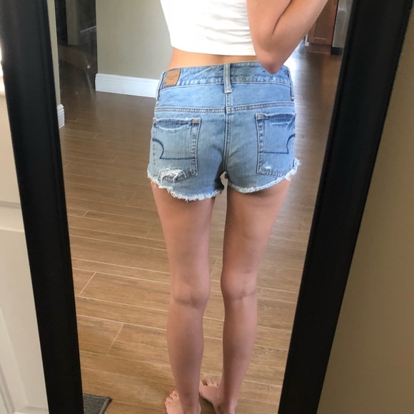 ❌ SOLD AE high Waisted distressed - Picture 5 of 5